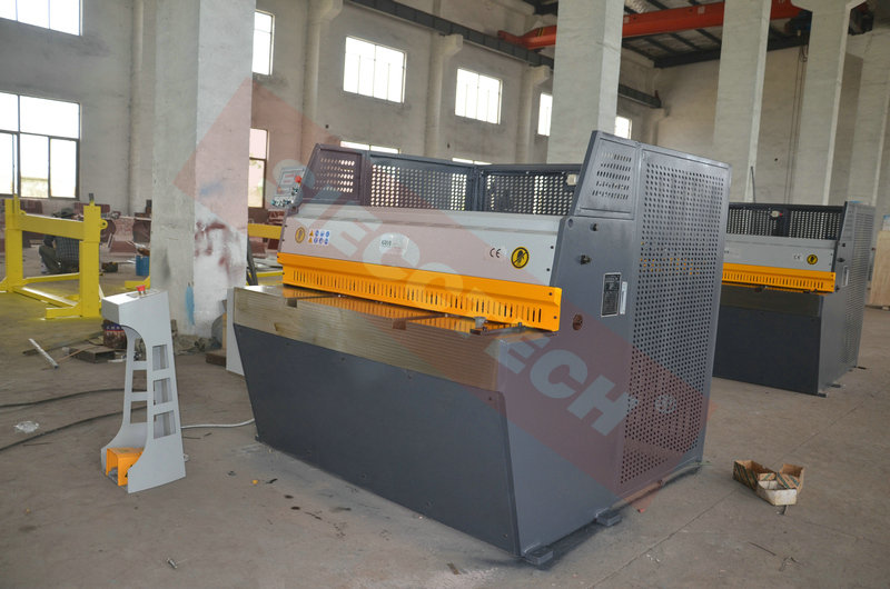 Q11D Direct drive shearing machine