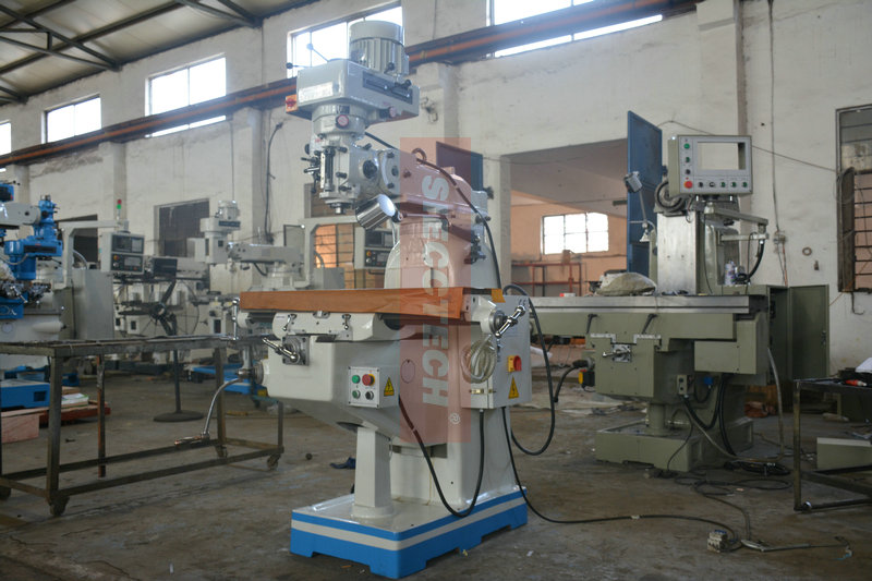 MILLING MACHINE